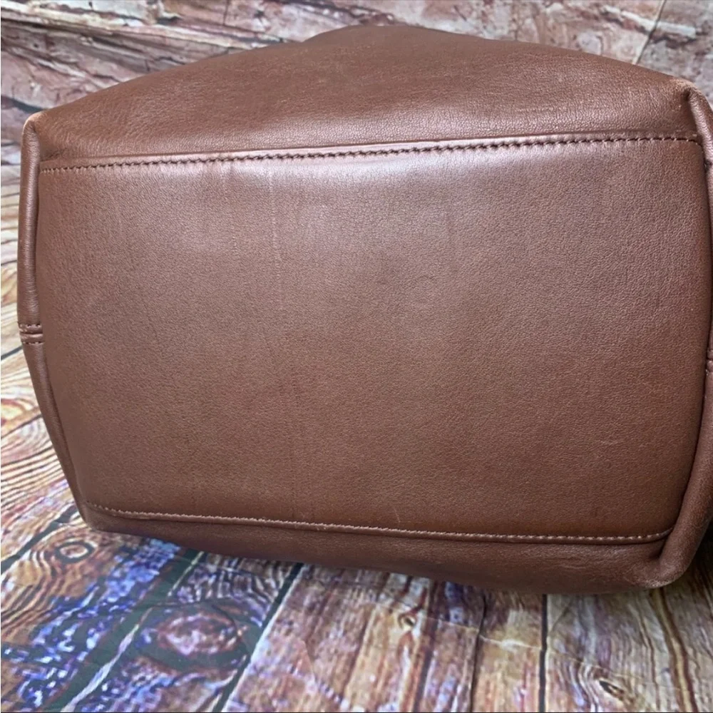 COACH LEGACY CHOCOLATE BROWN BAG